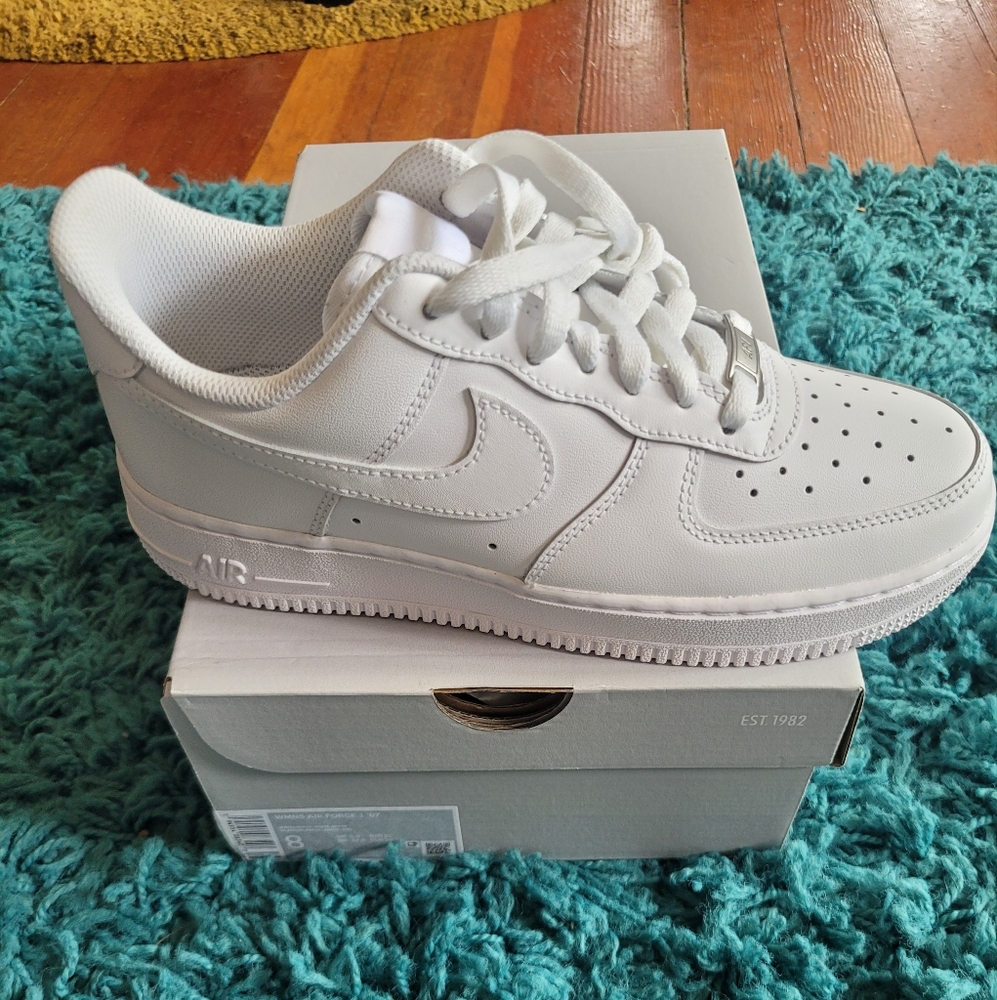 Air Force 1 - white, brand new